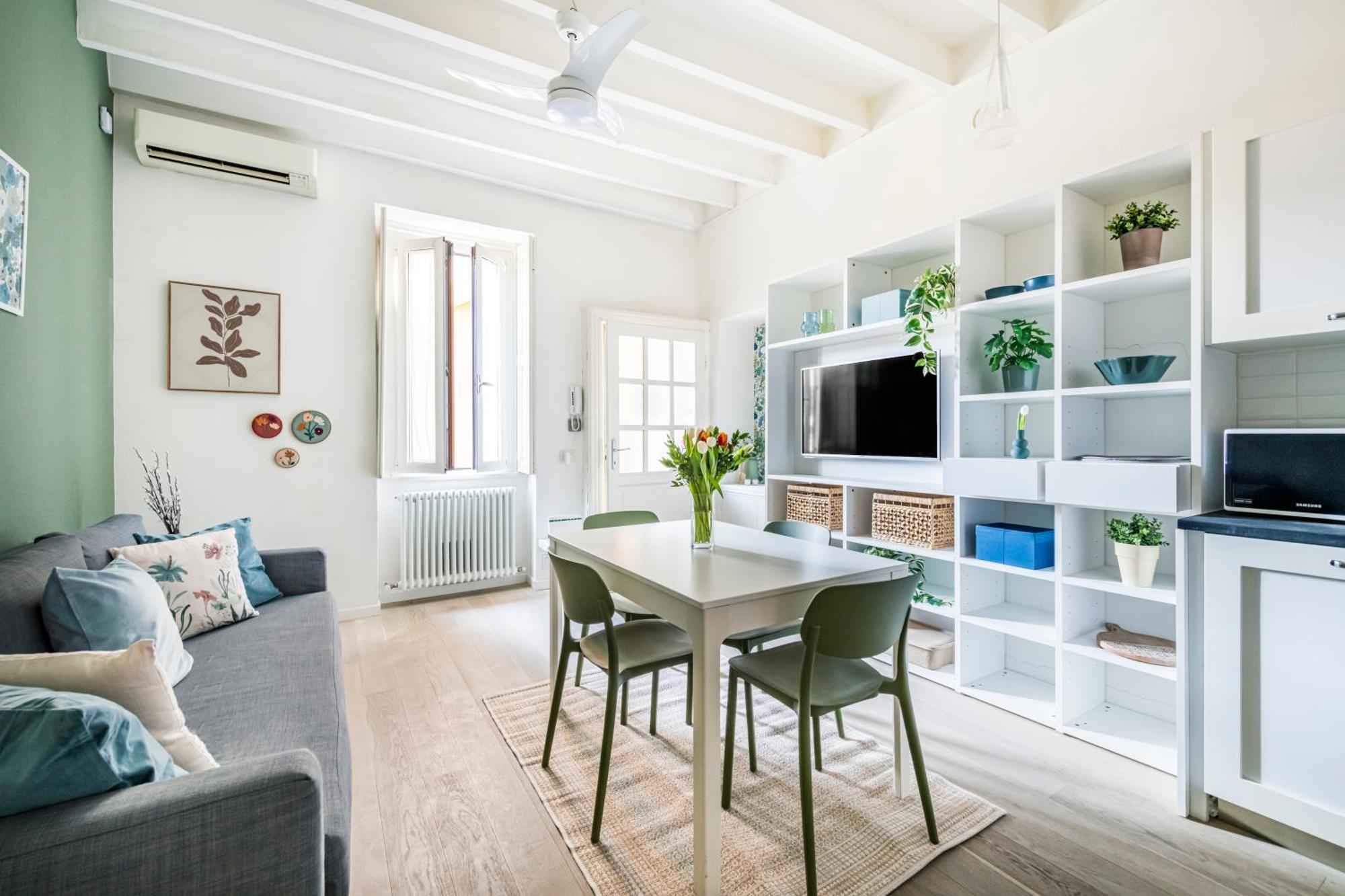 Lovely Apartment On The Navigli River By Easylife 米兰 外观 照片